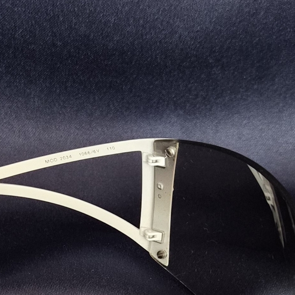 Versace White Sunglasses - Picture 3 of 4
